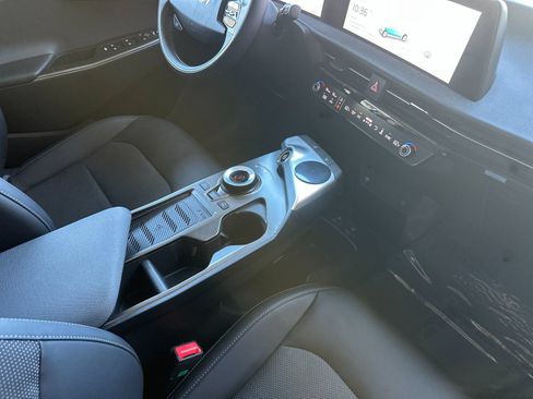Used 2024 Kia EV6 Light RWD image 16