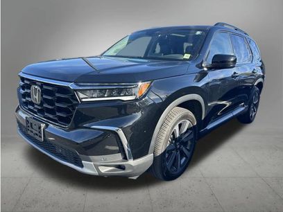 Used 2025 Honda Pilot Touring