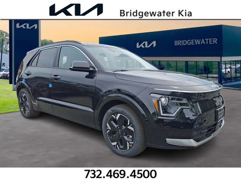 New 2026 Kia Niro Wind FWD image 1