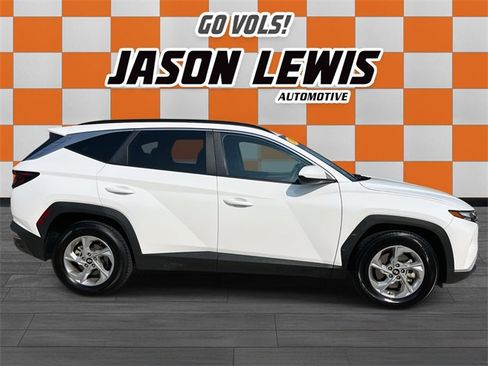 Used 2024 Hyundai Tucson SEL image 2