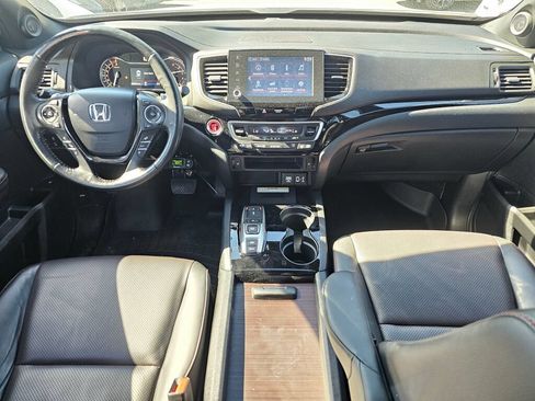 Used 2021 Honda Ridgeline Black Edition image 9