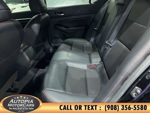 Used 2023 Nissan Altima 2.5 SR AWD/4WD image 16