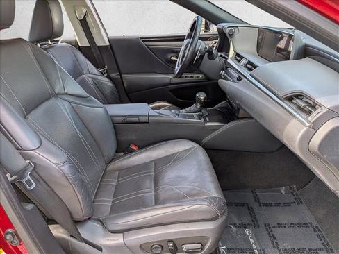 Used 2019 Lexus ES 350 w/ Luxury Package image 22