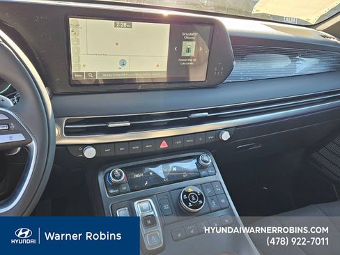 New 2025 Hyundai Palisade Calligraphy image 18