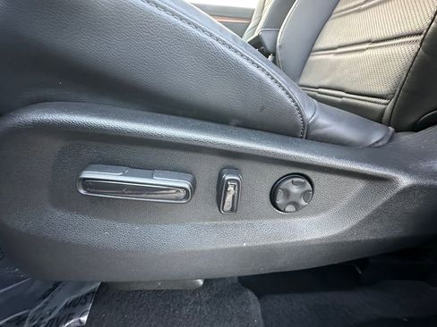 Used 2022 Honda CR-V EX-L image 10