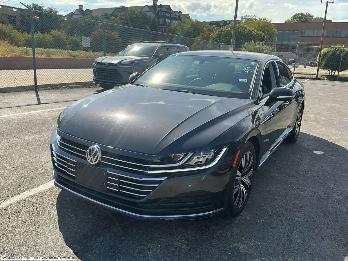 Used 2020 Volkswagen Arteon SE FWD image 4