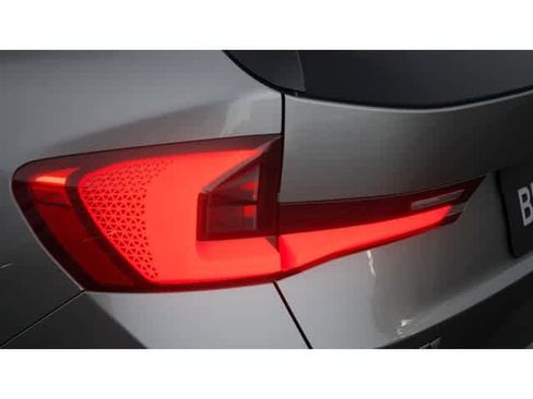 New 2026 BMW X1 xDrive28i w/ Technology Package image 8