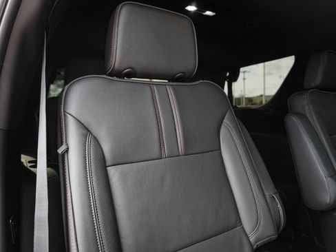 Used 2021 Chevrolet Tahoe RST w/ Luxury Package image 31