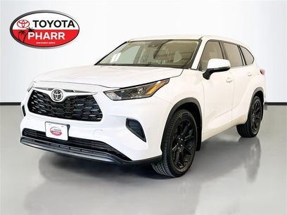 Used 2023 Toyota Highlander L