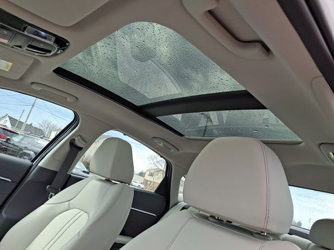 Certified 2025 Hyundai Sonata Limited FWD image 21