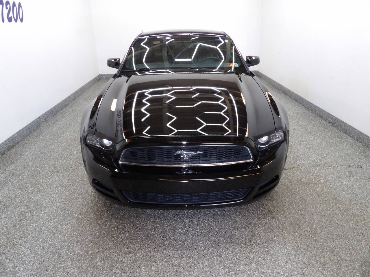 Used 2014 Ford Mustang Premium RWD image 2