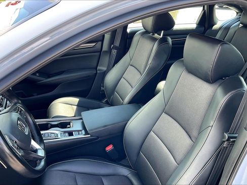Used 2022 Honda Accord Sport image 28