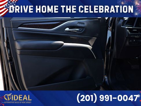 Used 2022 Cadillac Escalade ESV Sport Platinum AWD/4WD image 17