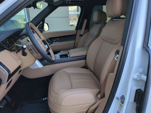 New 2026 Land Rover Range Rover SE image 19