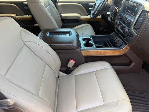 Used 2018 Chevrolet Silverado 1500 LTZ w/ Sport Package RWD image 11