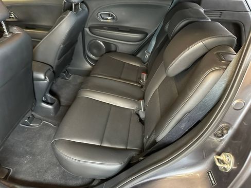 Used 2019 Honda HR-V EX-L image 20