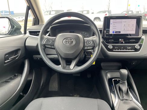 Used 2024 Toyota Corolla LE image 18