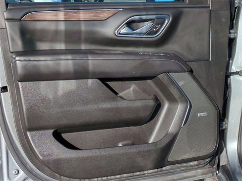 Used 2021 Chevrolet Tahoe LT w/ LT Signature Package image 23