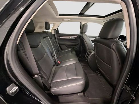 Used 2017 Cadillac XT5 Luxury w/ Driver Awareness Package FWD image 24