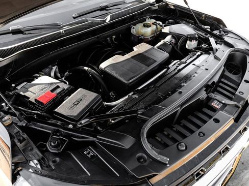 Used 2023 Chevrolet Suburban LS image 52