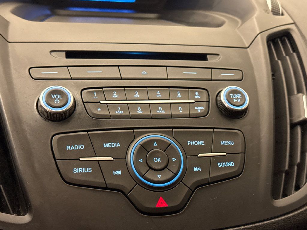 Used 2017 Ford Escape SE FWD image 25