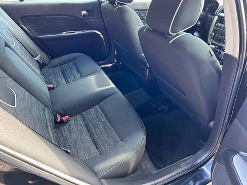 Used 2012 Ford Fusion SE w/ Monochrome Appearance Pkg image 14