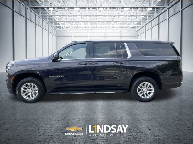 Certified 2026 Chevrolet Suburban LT w/ Comfort Package AWD/4WD image 7