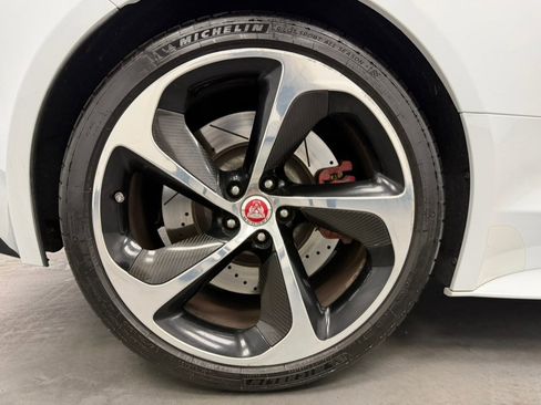 Used 2017 Jaguar F-TYPE R AWD/4WD image 62