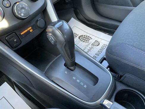 Used 2017 Chevrolet Trax LS FWD image 21