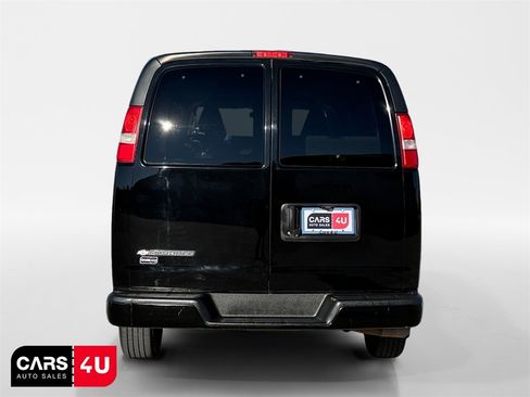 Used 2019 Chevrolet Express 3500 LS image 6