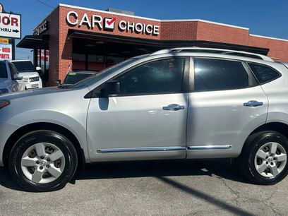 Used 2015 Nissan Rogue S w/ Convenience Package