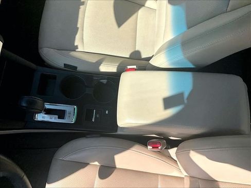 Used 2017 Subaru Legacy 2.5i Limited AWD/4WD image 15