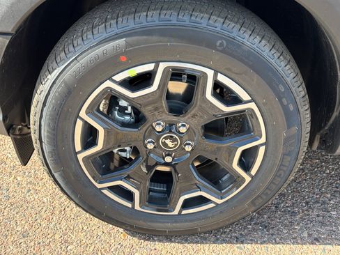 New 2026 Ford Bronco Sport Outer Banks image 25