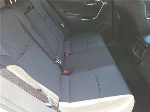 Used 2025 Toyota RAV4 XLE w/ Convenience Package FWD image 21