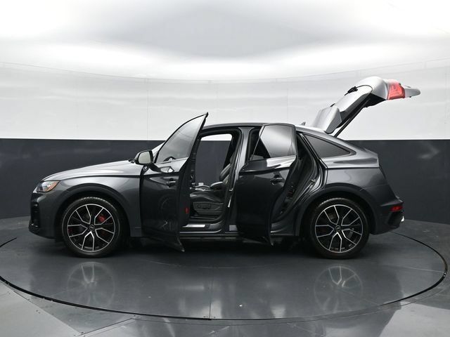 Used 2023 Audi SQ5 Prestige w/ Prestige Package AWD/4WD image 50