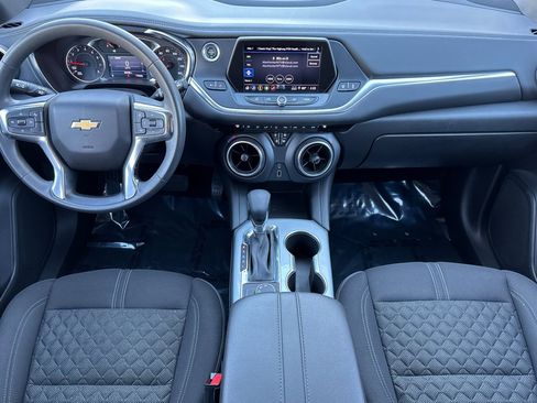 Used 2022 Chevrolet Blazer LT image 16