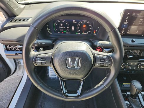 Used 2025 Honda Accord Sport image 19