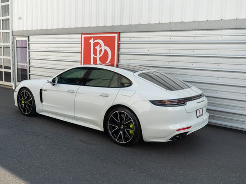 Used 2018 Porsche Panamera Turbo S AWD/4WD image 43