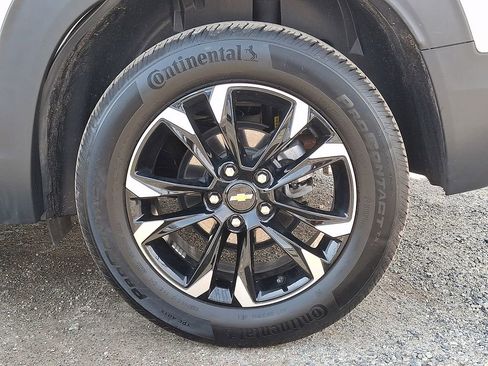 Used 2023 Chevrolet TrailBlazer LT image 30