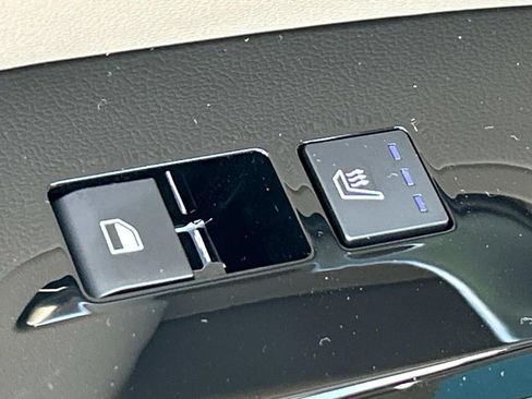 New 2025 Hyundai Tucson Limited image 23