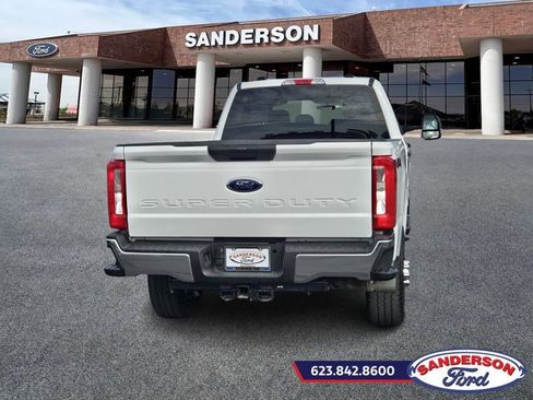 Used 2024 Ford F350 XLT image 4