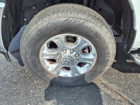 Used 2024 RAM 2500 Big Horn image 21