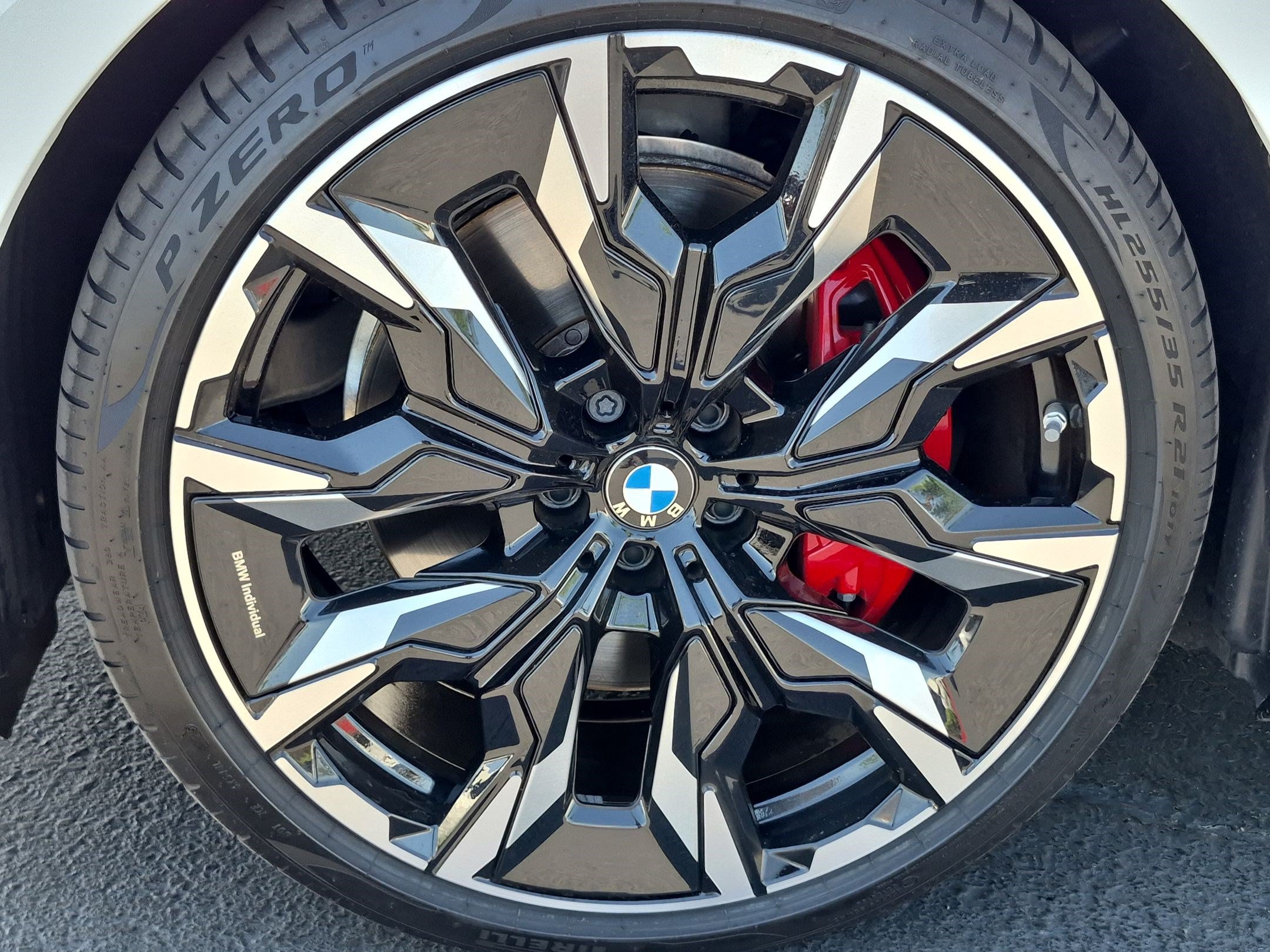Used 2026 BMW i5 eDrive40 w/ M Sport Package RWD image 13