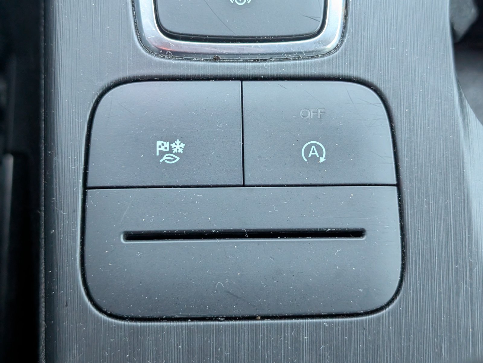Used 2025 Ford Escape ST-Line Select AWD/4WD image 20