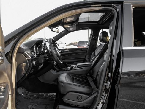 Used 2018 Mercedes-Benz GLE 350 image 36