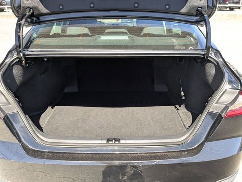 Used 2025 Toyota Camry LE image 26