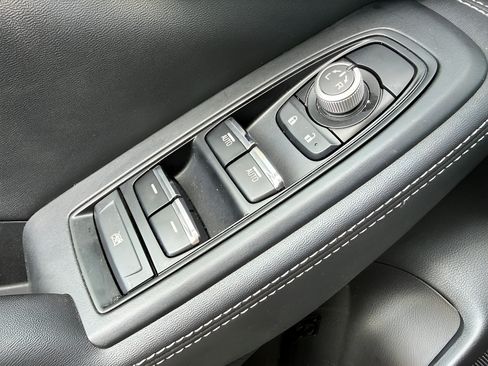 Used 2023 Subaru Forester Touring AWD/4WD image 25