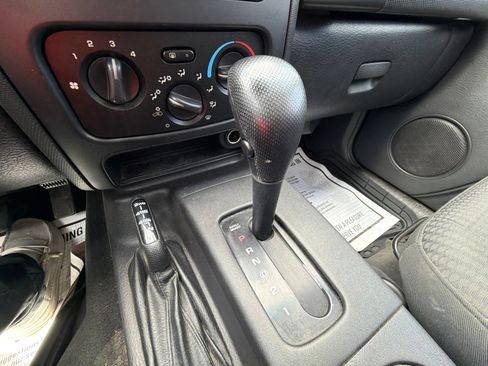 Used 2004 Jeep Liberty Sport w/ PWR Convenience Group AWD/4WD image 20