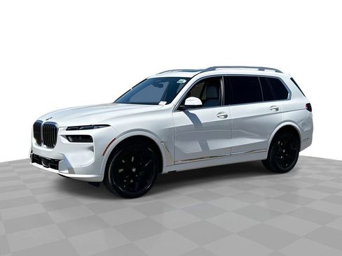 Used 2024 BMW X7 xDrive40i AWD/4WD image 1