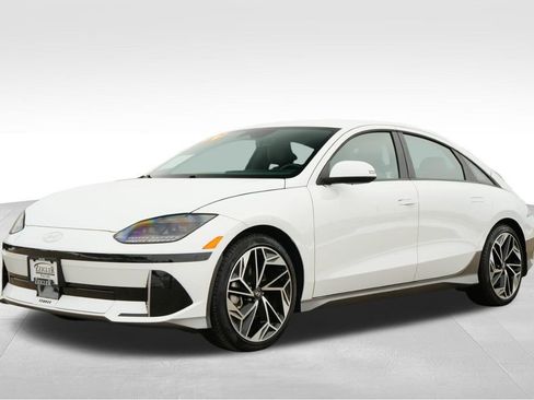 Certified 2024 Hyundai Ioniq 6 SEL image 3